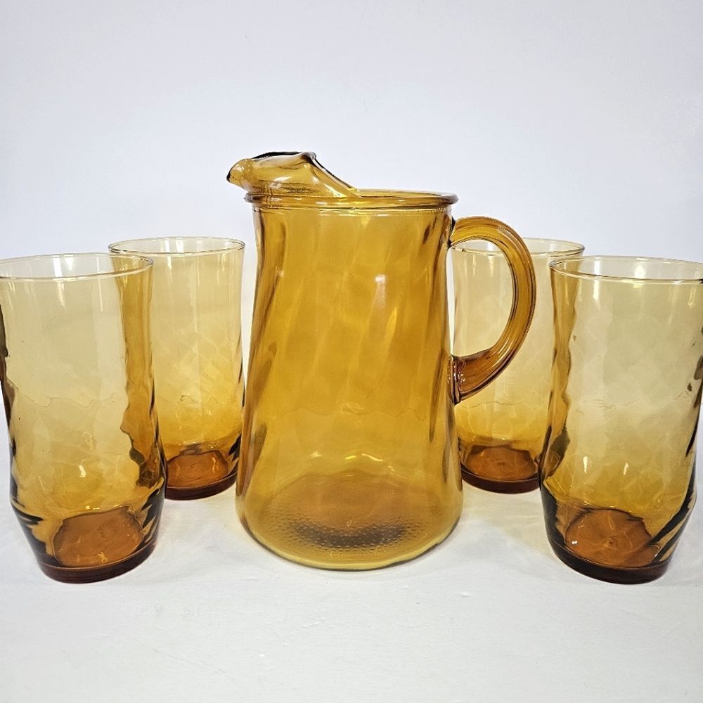Vintage Libbey Glass Amber Optic Swirl Water Pitcher & 4 10" Tall Tumbler Set